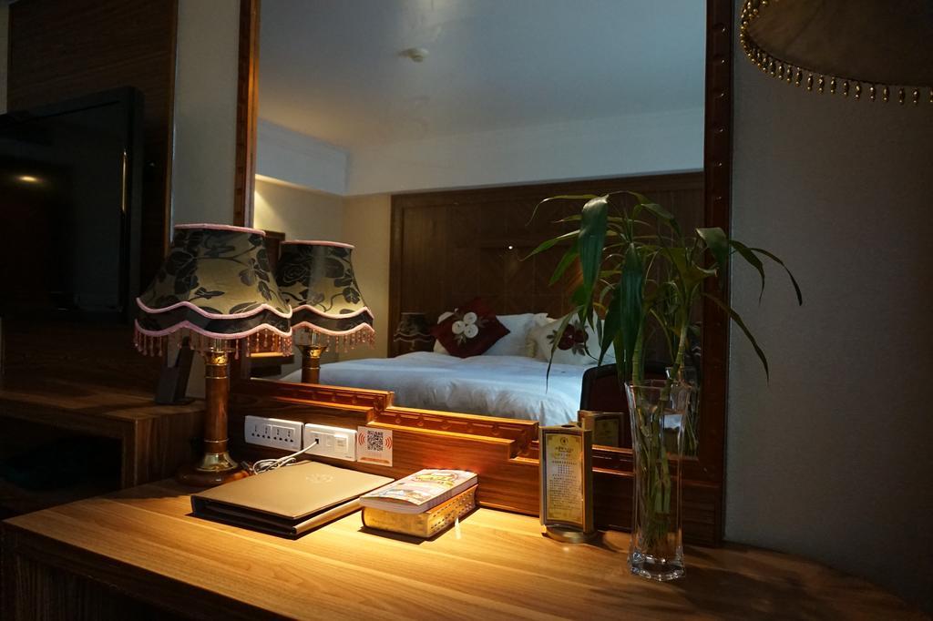 Bremen Holiday Hotel Харбин Екстериор снимка